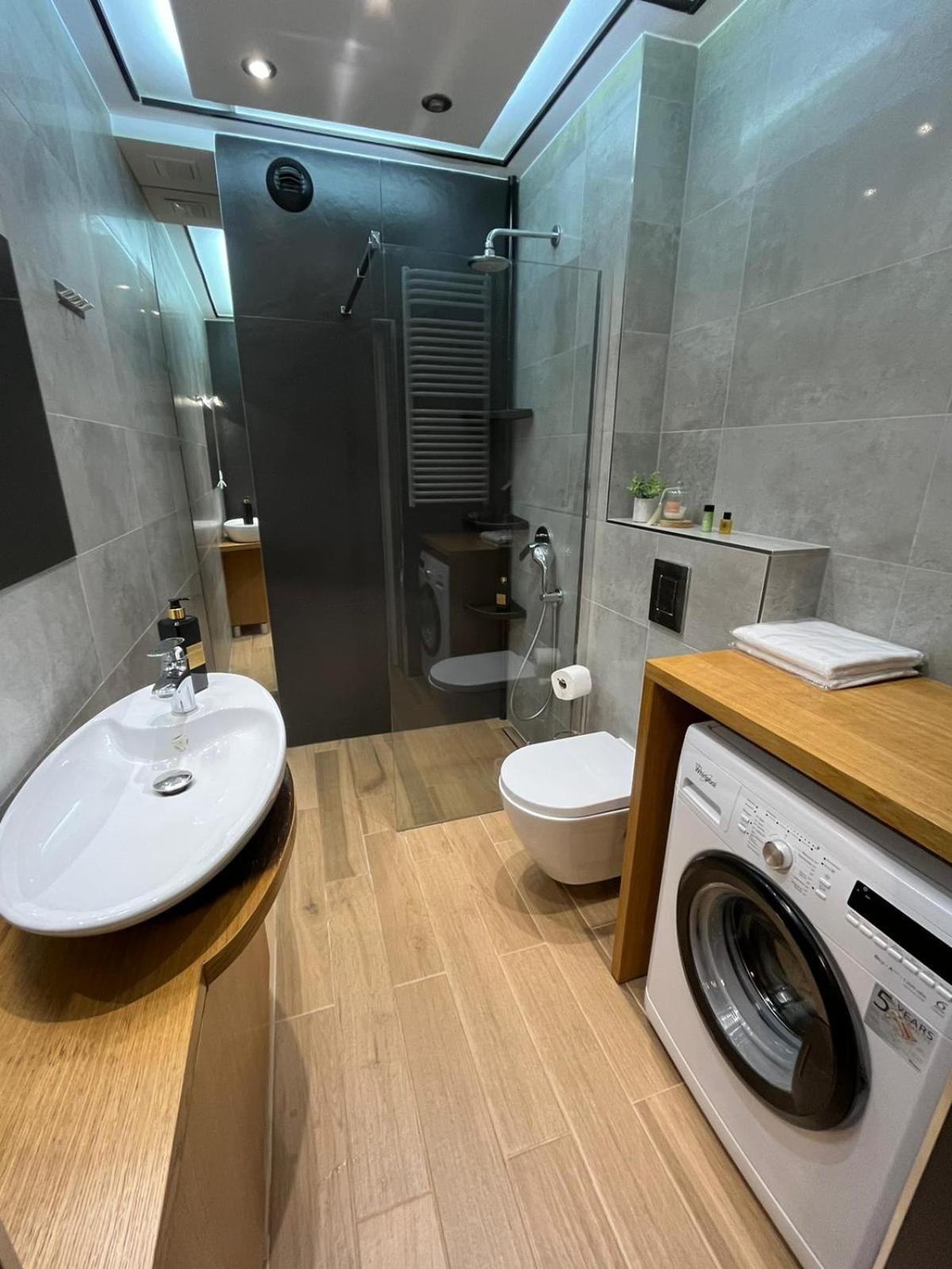 Bianco Apartament Reduta Park Free Parking 克拉科夫 外观 照片